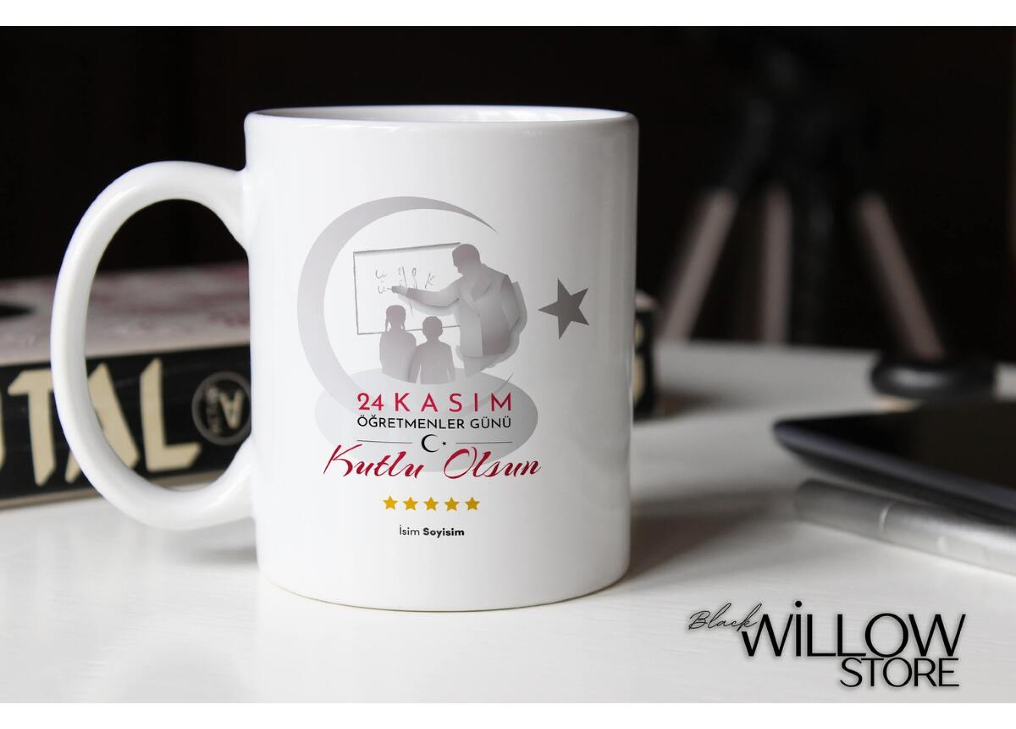 ÖĞRETMENLER GÜNÜ TEMALI KİŞİYE ÖZEL SERAMİK KUPA BARDAK