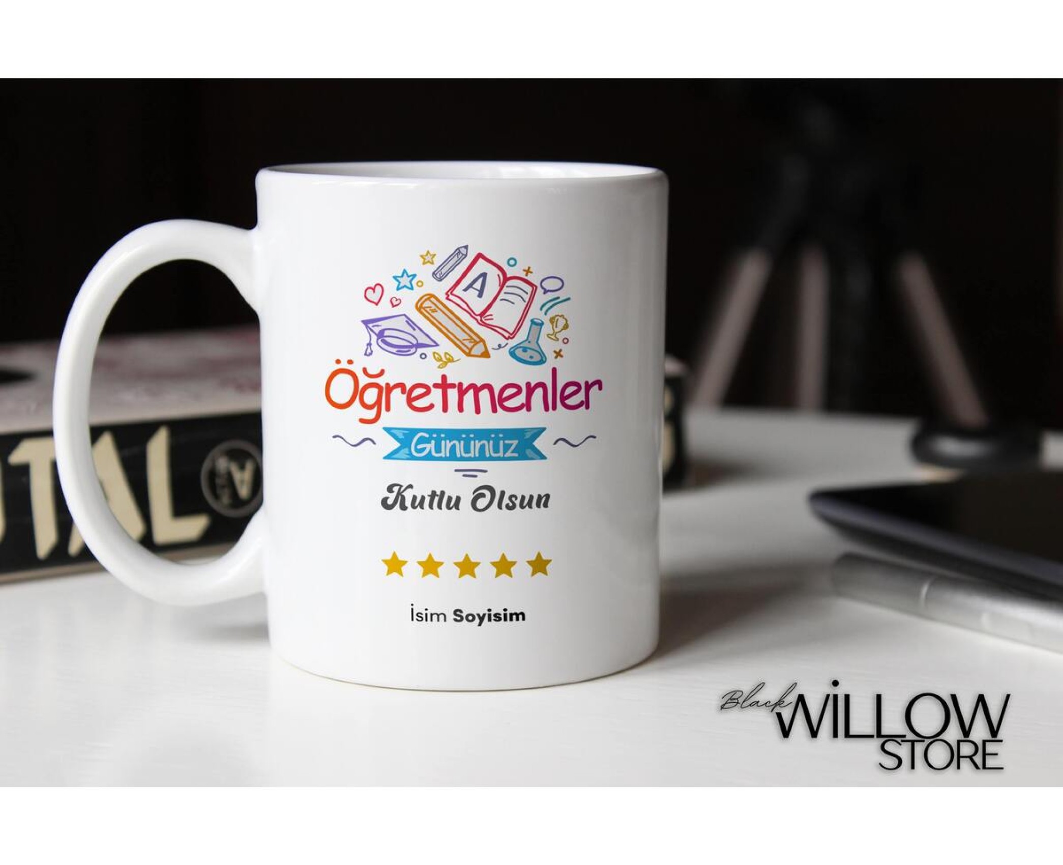ÖĞRETMENLER GÜNÜ TEMALI KİŞİYE ÖZEL SERAMİK KUPA BARDAK